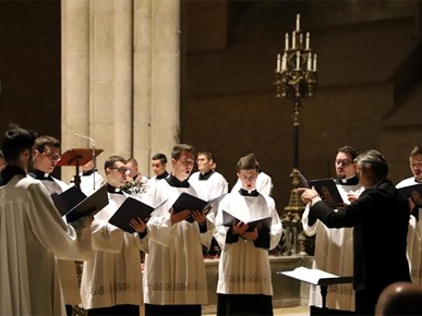 /A/2026/3/F/Održan korizmeni koncert bogoslova u Zagrebačkoj katedrali (3).jpg