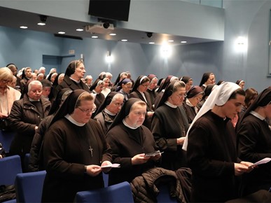 /A/2026/3/Susret nadbiskupa Kutleše s redovnicama/Korizmeni susret nadbiskupa Kutleše s redovnicama (9).JPG