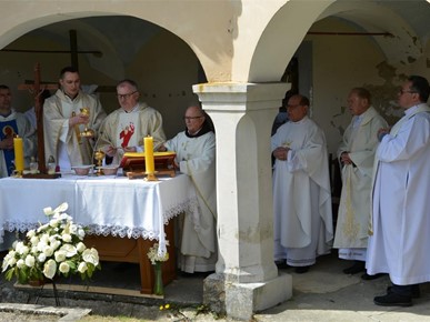 /A/2026/4/A/Održano 12. Zavjetno hodočašće kuburaša Majci Božjoj Vinagorskoj (5).jpg