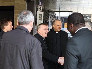 /A/2026/4/B/Kardinal Bozanić posjetio HKS u pripravi za 20. obljetnicu osnutka (5).jpg