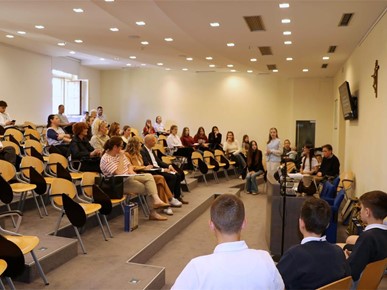 /A/2026/4/C/Održano prvo natjecanje katoličkih osnovnih škola u debatiranju (2).JPG