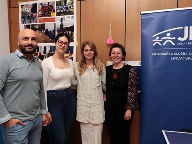 /A/2026/4/C/Završen Caritasov tečaj hrvatskog jezika za doseljenike i strane radnike (2).jpg