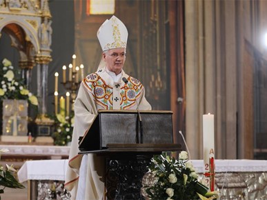 /A/2026/4/USKRS/260405 Nadbiskup Kutleša predvodio misu na Uskrs (41).JPG