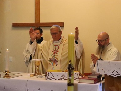 /A/2026/4/USKRS/Biskup Gorski na Uskrs u Bešićima (4).JPG