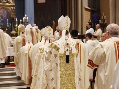 /A/2026/4/VELIKI ČETVRTAK/Nadbiskup Kutleša predvodio Misu posvete ulja u Zagrebačkoj katedrali (4).JPG