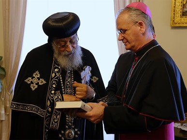 /A/2026/5/D/260512 susret nadbiskupa Kutleše i patrijarha Tawadrosa (10).JPG