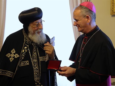 /A/2026/5/D/260512 susret nadbiskupa Kutleše i patrijarha Tawadrosa (9).JPG