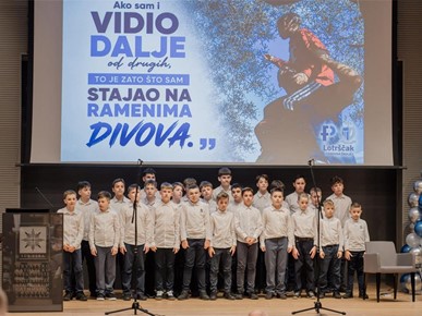 /A/2026/5/E/Prva katolička škola za dječake OŠ „Lotrščak” proslavila deset godina (1).jpg