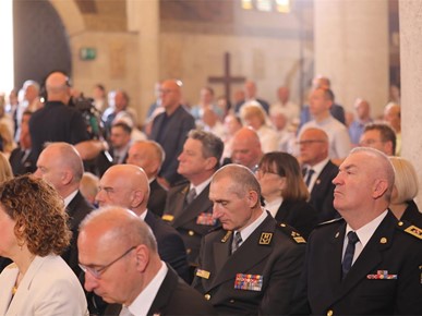 /A/2026/5/G/260530 Nadbiskup Kutleša predvodio misno slavlje prigodom proslave Dana državnosti (12).JPG