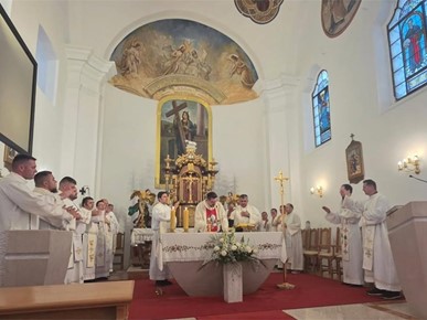 /A/2026/6/C/Svećenici zaređeni 2010. godine okupili se na susretu u Zaboku (2).jpg