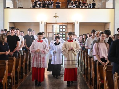 /A/2026/6/D/260612 Misa zahvalnica NKG-a prigodom završetka nastavne godine na zagrebačkoj Šalati (3).jpg