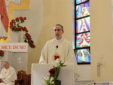/A/2026/6/D/260612 ​U Karlovcu svečano proslavljena svetkovina Presvetoga Srca Isusova (6).jpg
