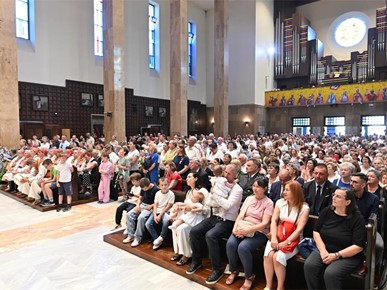 /A/2026/6/D/Nadbiskup Kutleša predvodio misno slavlje svetkovine sv. Antuna na Svetom Duhu (15).jpg