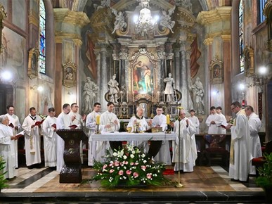 /A/2026/6/F/260624 Kardinal Mamberti predvodio proslavu župne svetkovine rođenja sv. Ivana Krstitelja na Novoj vesi (3).jpeg