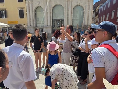/A/2026/6/F/Mladi iz Velike Gorice hodočastili u Zadar (5).jpg