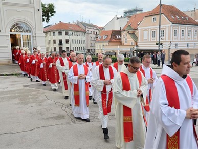 /A/2026/6/Početak službe nuncija Girellija/260601 Nastupna misa nuncija Girellija (28).JPG