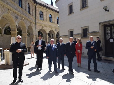 /A/2026/7/A/Veliki meštar Suverenoga malteškog reda posjetio svetište Majke Božje Bistričke (18).JPG