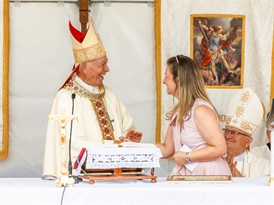 /A/2026/7/C/Mons. Jezerinac proslavio 60 godina svećeništva JV (14).jpg