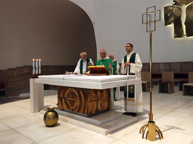 /A/2026/7/C/Zagrebački Caritas obilježio Svjetski dan djedova i baka i starijih osoba (3).jpg