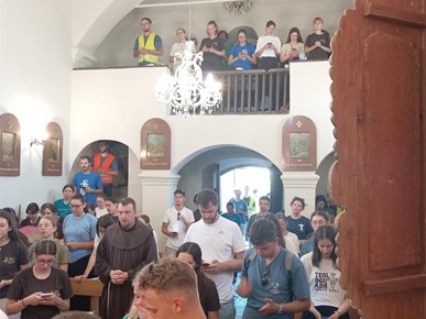 /A/2026/8/A/Franjevačka mladež posjetila župu u Lazu Bistričkom (5).jpg