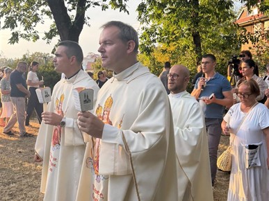 /A/2026/8/B/Mladomisnik vlč. Jurica Klanfar predvodio proštenje na Rokovom perivoju (4).JPG