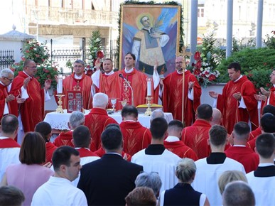 /A/2026/8/B/Požega_Biskup Kovač proslava sv. Lovre (3).jpg