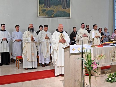 /A/2026/8/B/Proslavljena svetkovina sv. Klare Asiške kod zagrebačkih klarisa u Mikulićima (9).jpg