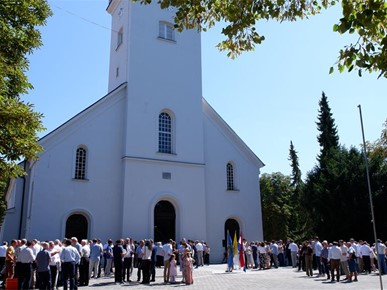 /A/2026/8/C/Vlč. Ivan Brlečić proslavio zlatnu misu u Donjoj Stubici (1).JPG
