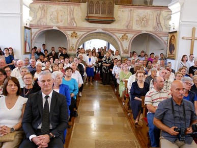 /A/2026/8/C/Vlč. Ivan Brlečić proslavio zlatnu misu u Donjoj Stubici (5).JPG