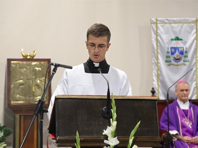 /A/2026/9/A/Nadbiskup Kutleša predvodio misno slavlje povodom 100. obljetnice smrti Danice Širole (3).JPG