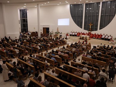 /A/2026/9/B/260914 Biskup Kovač predvodio euharistijsko slavlje svetkovine Uzvišenja Svetoga Križa u Lukarišću (5).jpg