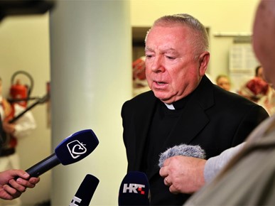 /A/2026/9/D/260922 Predstavljanje knjige TUZN (1).JPG