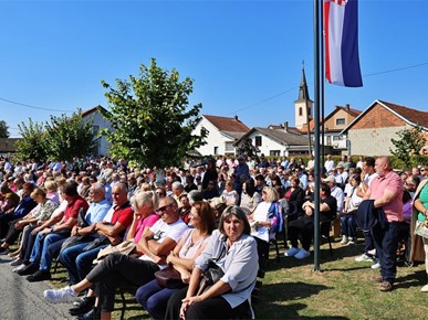 /A/2026/9/E/260927 50 godina župe Donja Lomnica (27).JPG