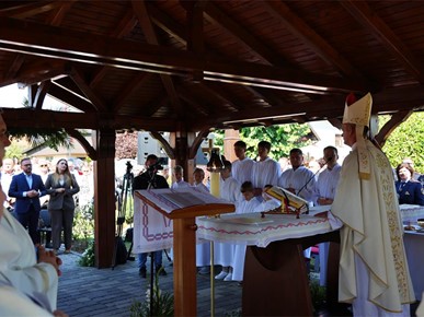 /A/2026/9/E/260927 50 godina župe Donja Lomnica (41).JPG