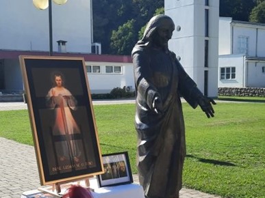 /A/2026/9/F/Održana Iskra Milosrđa (1).jpeg