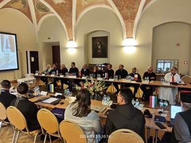 /A/2026/9/F/Preč. Tomica Šestak i vlč. Vedran Jakić predstavljali Svetišta MBB 13.JPG