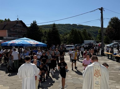 /A/2026/9/Marija Bistrica/Subota/Biskup Kovač predvodio hodočasničko misno slavlje u Čučerju (1).jpg